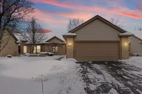 4853 Lone Oak, Ann Arbor, MI 48108