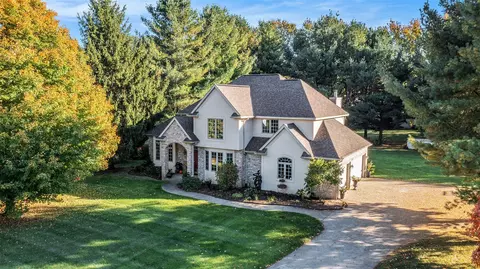 5727 S Bobwhite, Kalamazoo, MI 49009