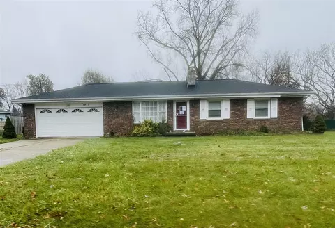 1417 Gerry, Jackson, MI 49202