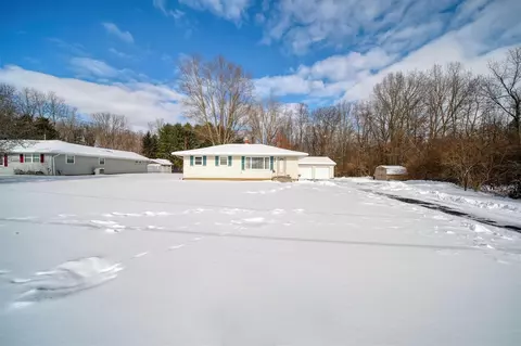 6728 King, Spring Arbor, MI 49283