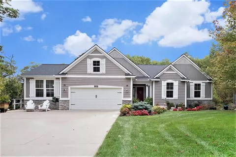4330 Oak Timbers, Grand Rapids, MI 49525