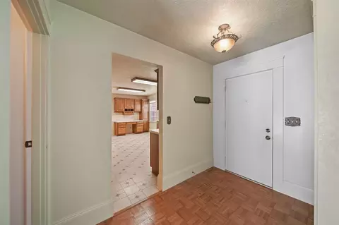 Entry Way - 4845 Firethorne, Jackson, MI 49201 photo 1 of 1