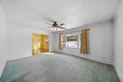 Living - 4845 Firethorne, Jackson, MI 49201 photo 4 of 5