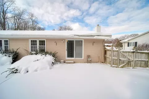 Exterior - 4845 Firethorne, Jackson, MI 49201 photo 3 of 9