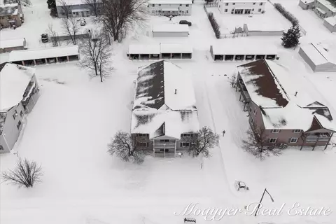 1041 Abbey, Holland, MI 49423