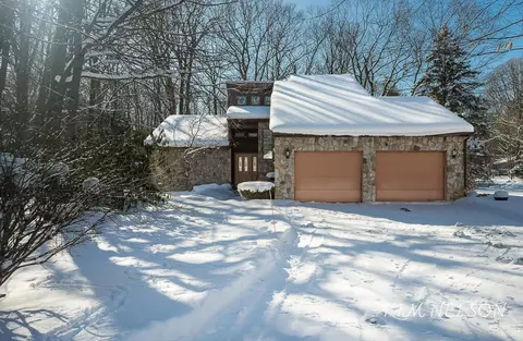 4791 Doug, Whitehall, MI 49461