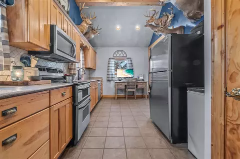 Kitchen - 1440 Dimmers, Reading, MI 49274 photo 1 of 3