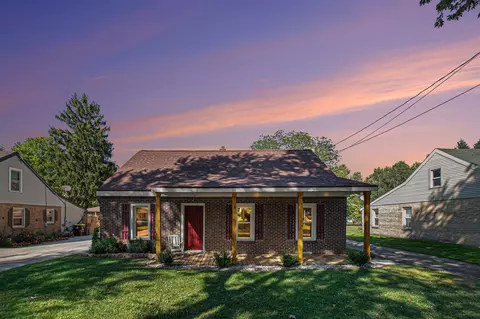 4662 Tolland, Holt, MI 48842