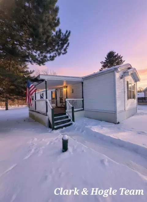 10400 E Pewamo # 19, Pewamo, MI 48873