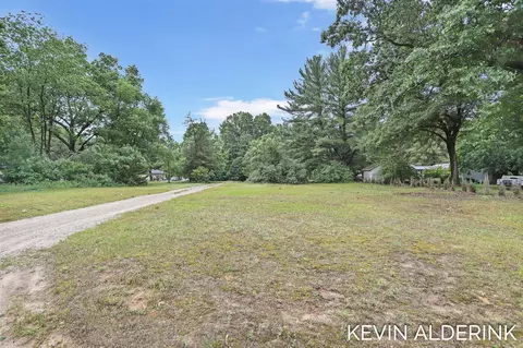 5395 Reveille, Fennville, MI 49408