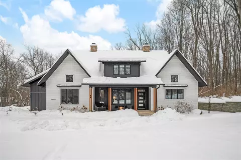 70037 Winding Pnes, Niles, MI 49120