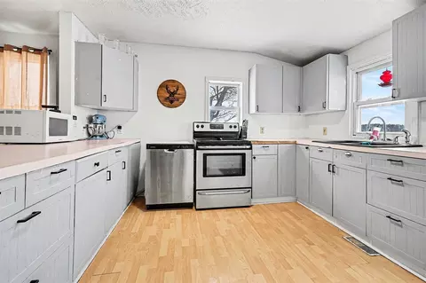 Kitchen - 5947 E State, Hastings, MI 49058 photo 2 of 3