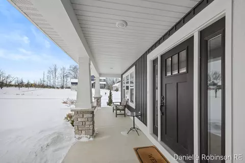 Exterior - 3361 Box Elder, Jenison, MI 49428 photo 5 of 14
