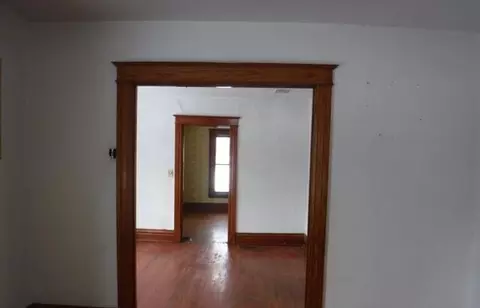 Living - 919 4th, Three Rivers, MI 49093 photo 2 of 4