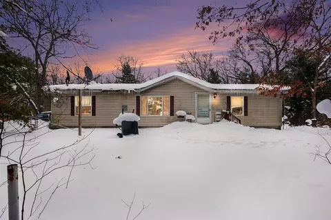 837 W Skeels, Montague, MI 49437