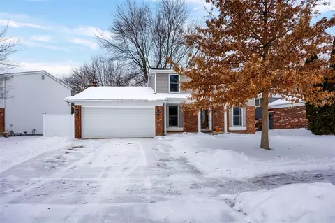 1656 Walnut Rdg, Canton, MI 48187