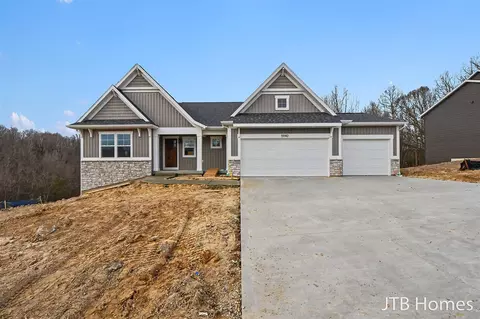 5940 Valley Pt, Caledonia, MI 49316