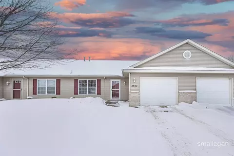 3557 Greenly #18, Holland, MI 49424