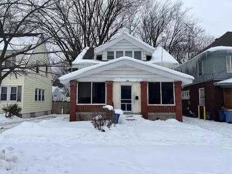 215 Garfield, Grand Rapids, MI 49504