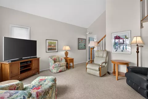 Living - 253 Westshore, Jerome, MI 49249 photo 2 of 6