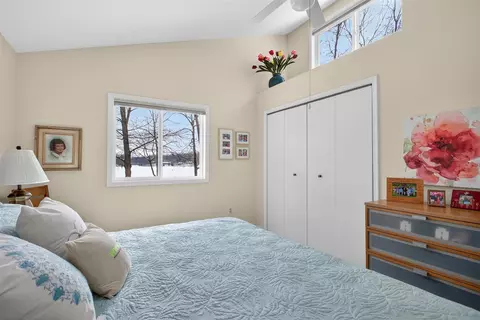 Bedroom - 253 Westshore, Jerome, MI 49249 photo 2 of 4