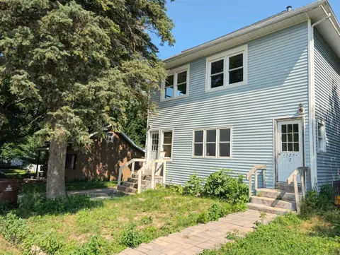 525 E Pne, Edmore, MI 48829