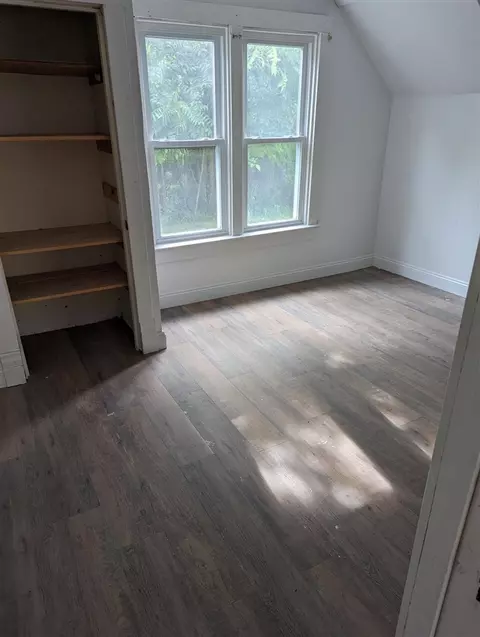 Bedroom - 525 E Pne, Edmore, MI 48829 photo 1 of 2