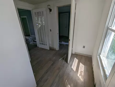 Entry Way - 525 E Pne, Edmore, MI 48829 photo 4 of 4