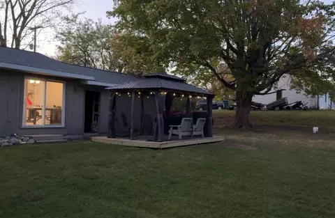 Exterior - 339 S Vine, Stanton, MI 48888 photo 5 of 6