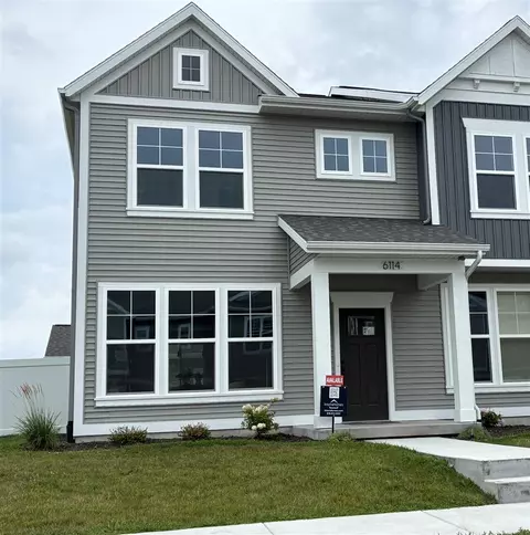 6114 Stahl #16, Spring Lake, MI 49456