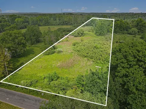 5500 N 20th, Kalamazoo, MI 49004