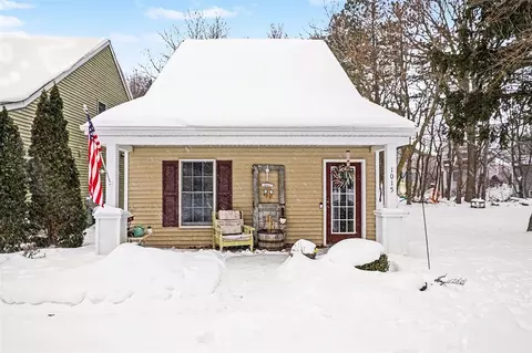 1015 Moreland, Grand Haven, MI 49417
