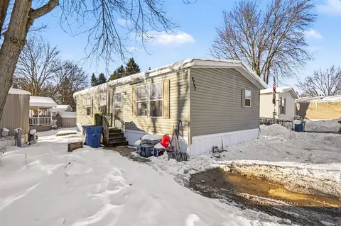 4743 Quebec, Wyoming, MI 49519