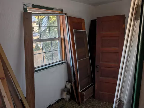 107 E Chicago, Buchanan, MI 49107 photo 9