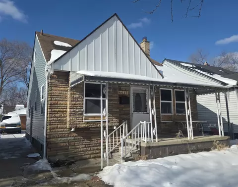 6417 Auburn, Detroit, MI 48228