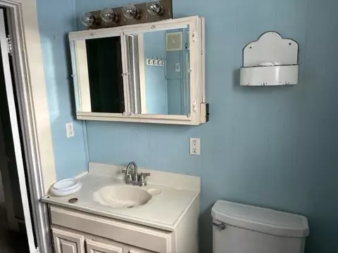 Bath - 4740 E Main, Stockbridge, MI 49285 photo 2 of 4