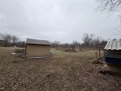 Exterior - 4740 E Main, Stockbridge, MI 49285 photo 5 of 5