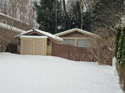 4835 Staten, Jackson, MI 49201 photo 5