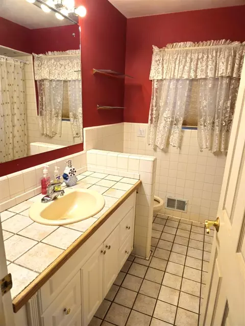 4835 Staten, Jackson, MI 49201 photo 27