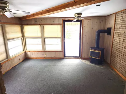 4835 Staten, Jackson, MI 49201 photo 8