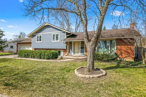 2134 Ascot, Ann Arbor, MI 48103