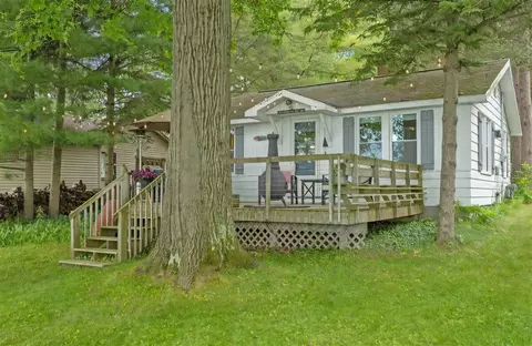 1132 S Woodland, White Cloud, MI 49349