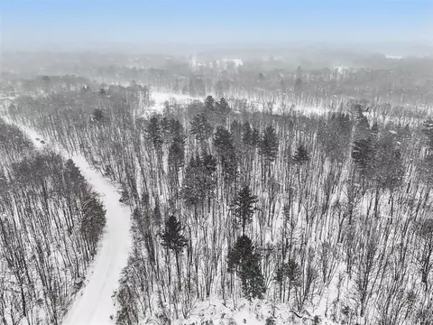 Nadeau, Pullman, MI 49450 photo 13