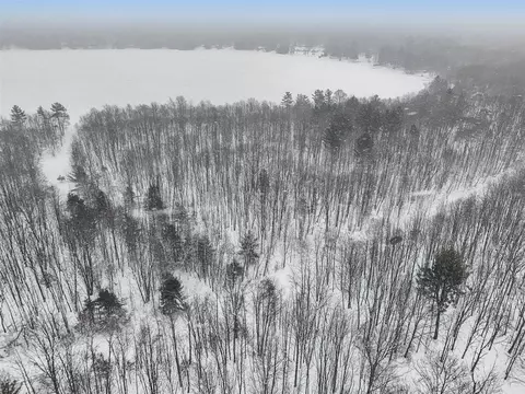 Nadeau, Pullman, MI 49450 photo 8