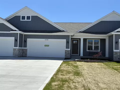 15708 Hawley #49, Grand Haven, MI 49417