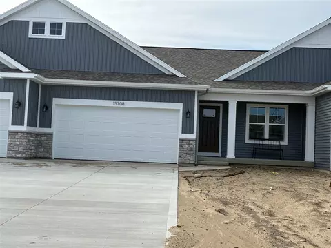 15708 Hawley #49, Grand Haven, MI 49417
