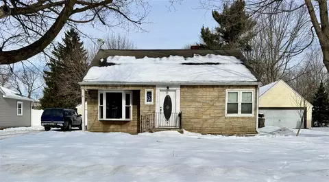 1223 Parchmount, Kalamazoo, MI 49004