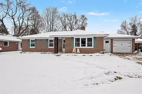 2910 Parchmount, Kalamazoo, MI 49004