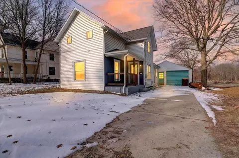 816 S Kalamazoo, Marshall, MI 49068