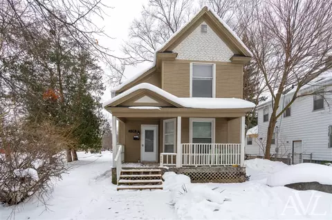 205 Marion, Grand Rapids, MI 49504